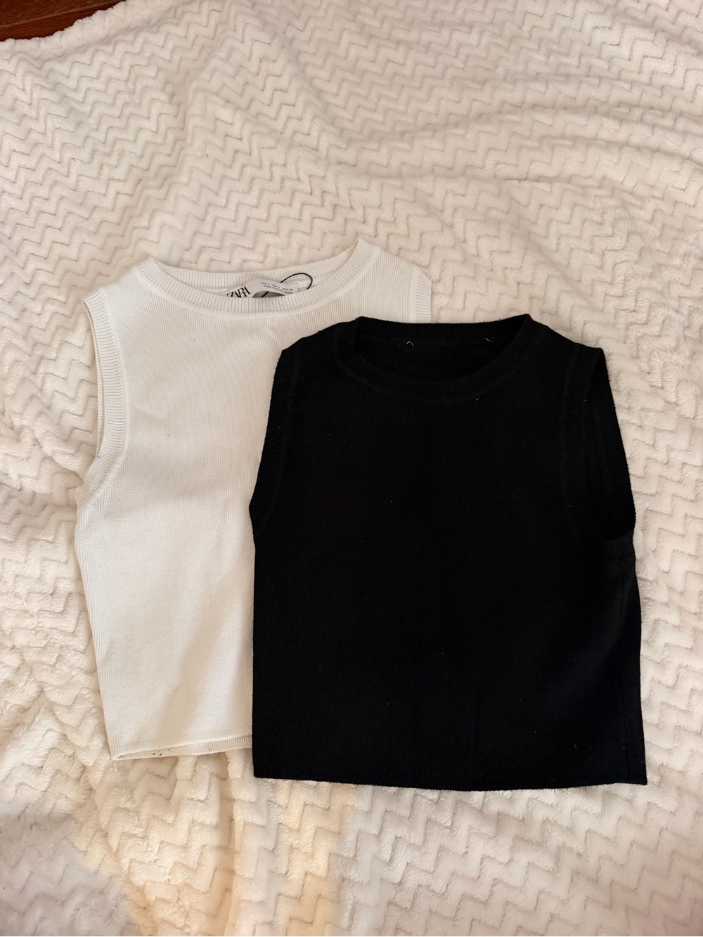 Zara Kids Ribbed Sleeveless Tank Tops - Black & White